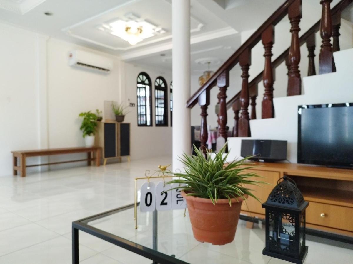 Grand Height Homestay 7A 10Pax 4Rooms Sibu Eksteriør billede