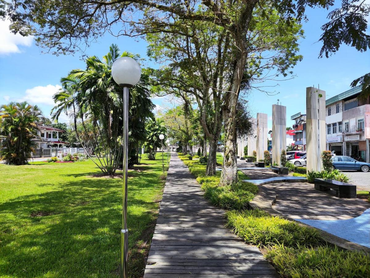 Grand Height Homestay 7A 10Pax 4Rooms Sibu Eksteriør billede