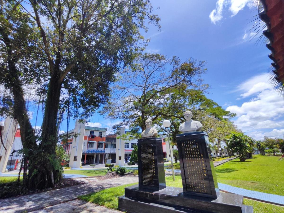 Grand Height Homestay 7A 10Pax 4Rooms Sibu Eksteriør billede